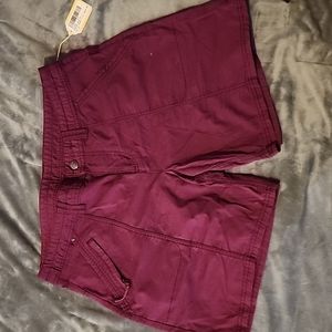 Title nine Deep beery color new size 12